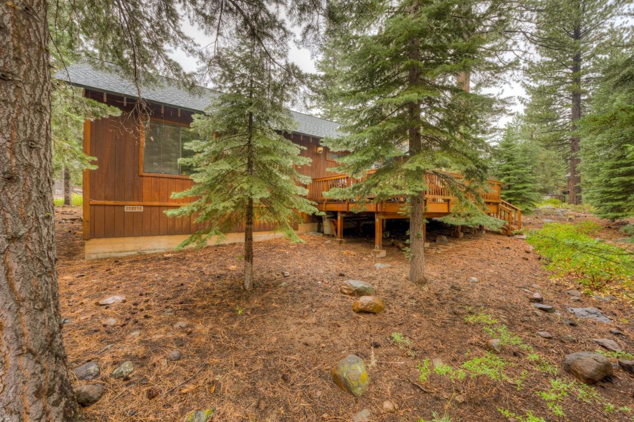 Grizzly Cabin Тръки Екстериор снимка